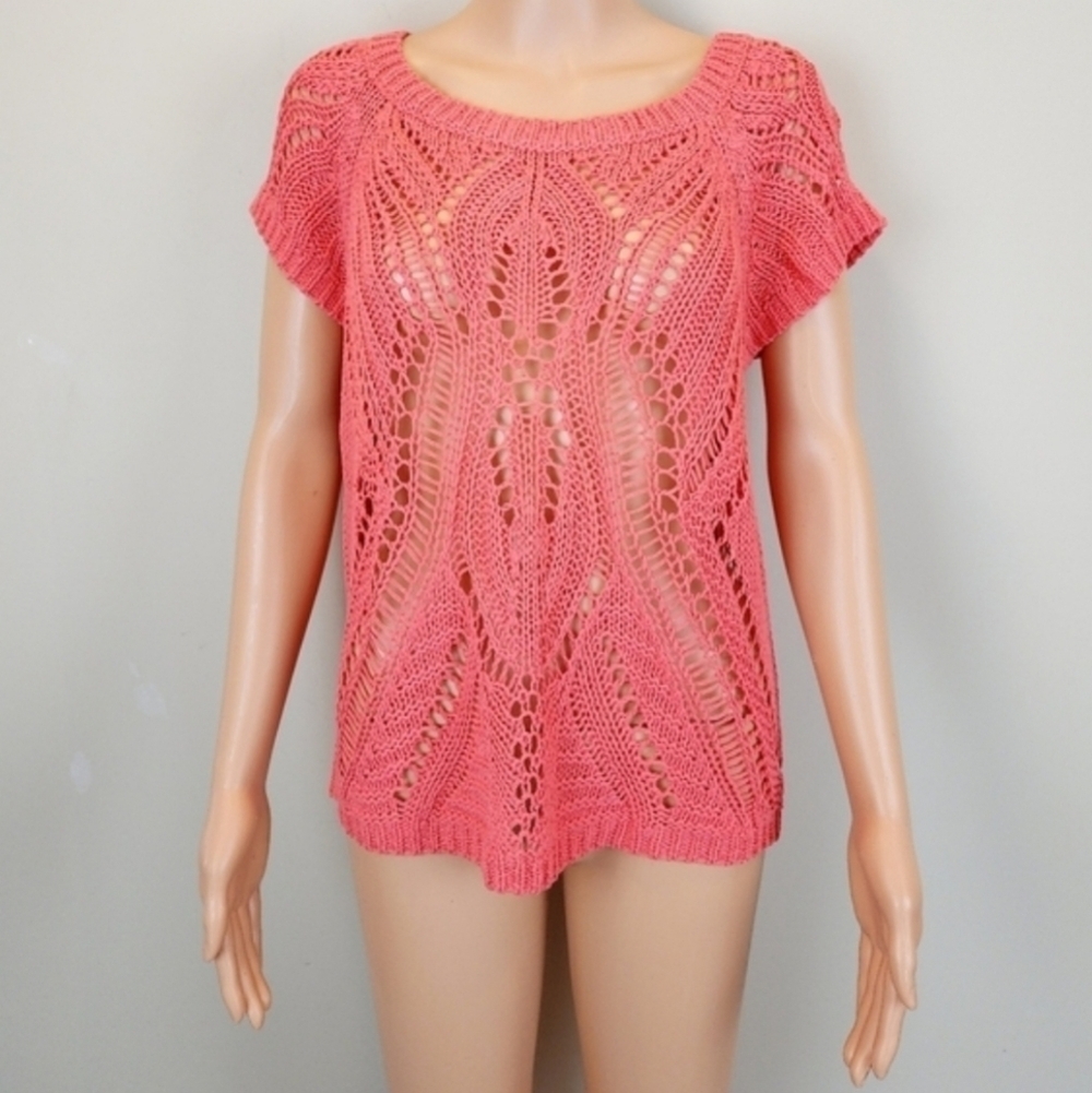 LC Lauren Conrad Knit Short Sleeve Sweater